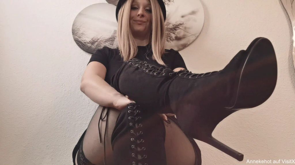 sexy foto nr. 2 von Die schwangere Sophie - Du ihr Diener 2
