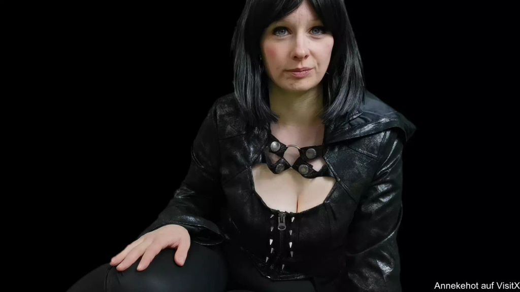 sexy foto nr. 8 von Lob und Härte - Schwanzwichsen bis zum Schlucken