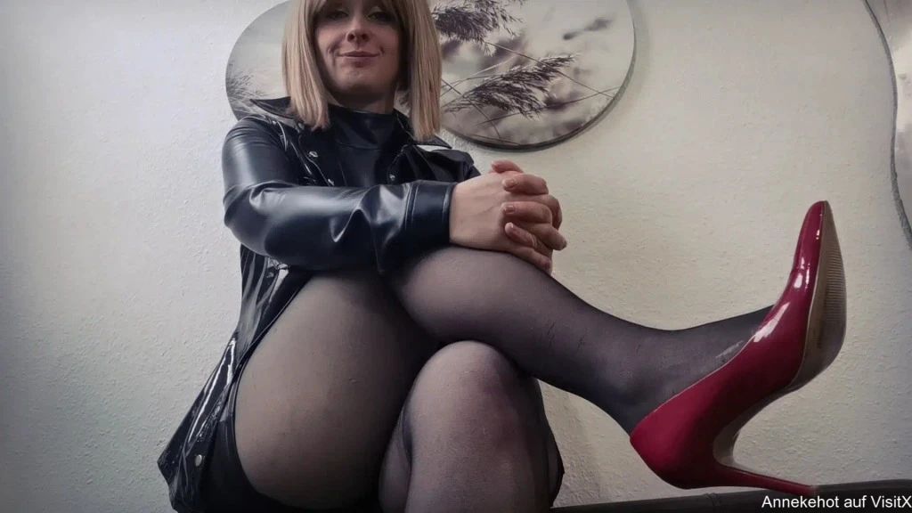 sexy foto nr. 10 von Die schwangere Sophie - Du ihr Diener 3