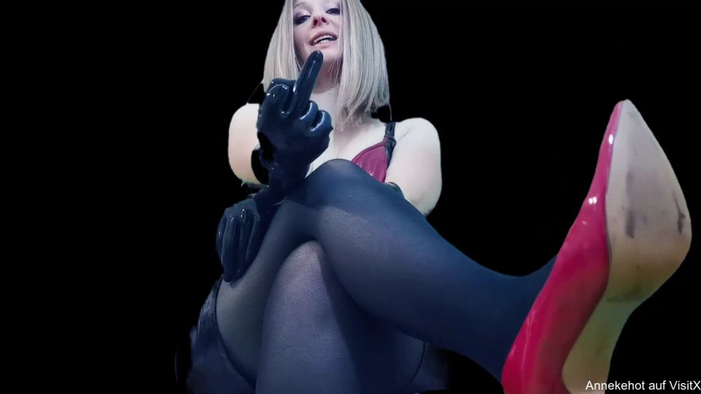 sexy foto nr. 5 von Leck mir den Latexmittelfinger