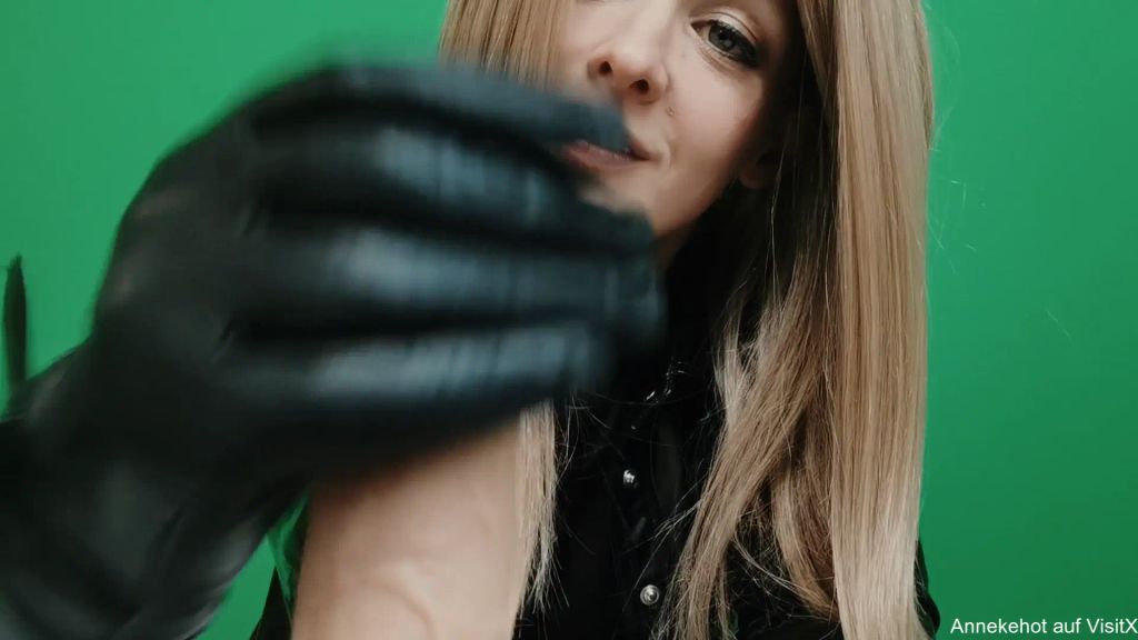 sexy foto nr. 7 von Die Lederhand fickt Dich