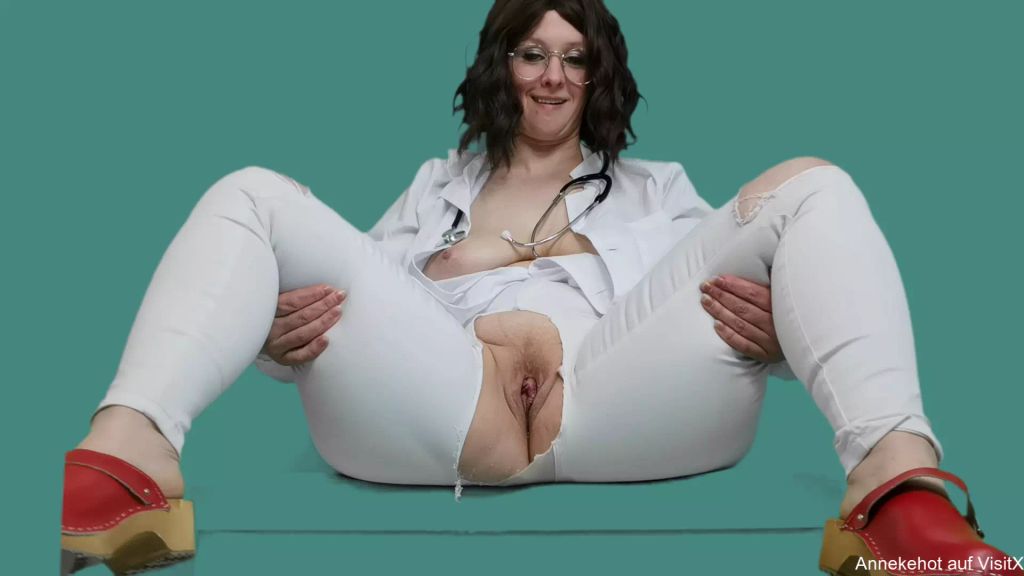 sexy foto nr. 8 von Wer viel wichst muss viel trinken
