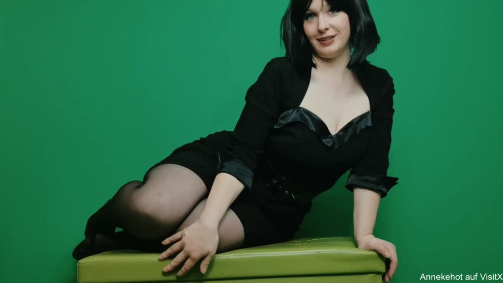 sexy foto nr. 2 von Wichsi Ralfs Wichskontrolle mit Kira