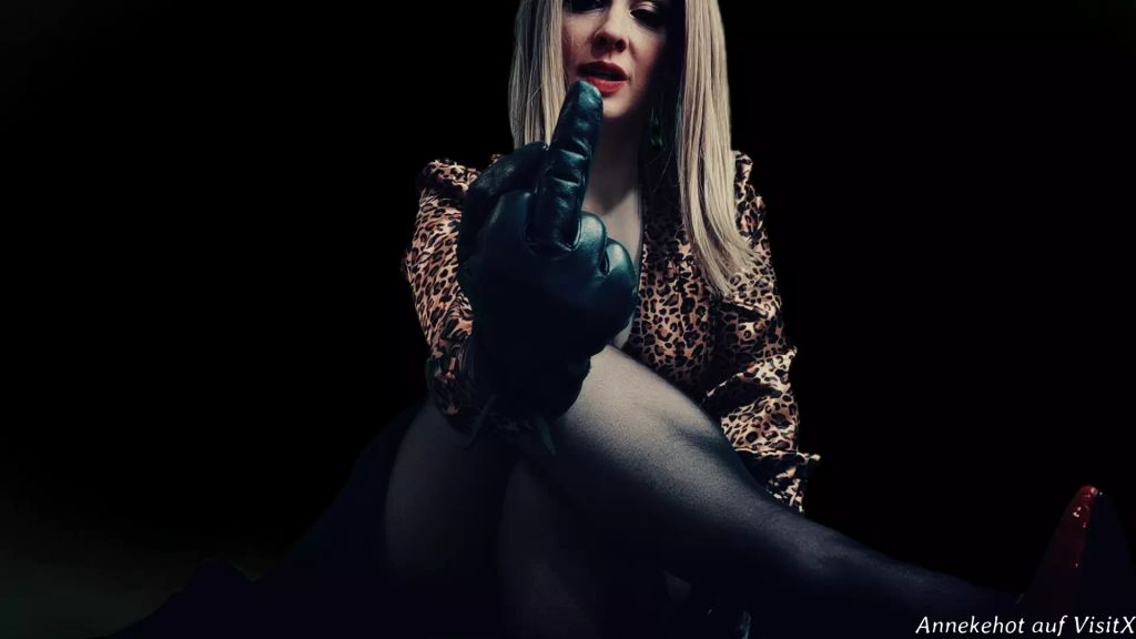 sexy foto nr. 6 von Du brauchst mich in Lederhandschuhen