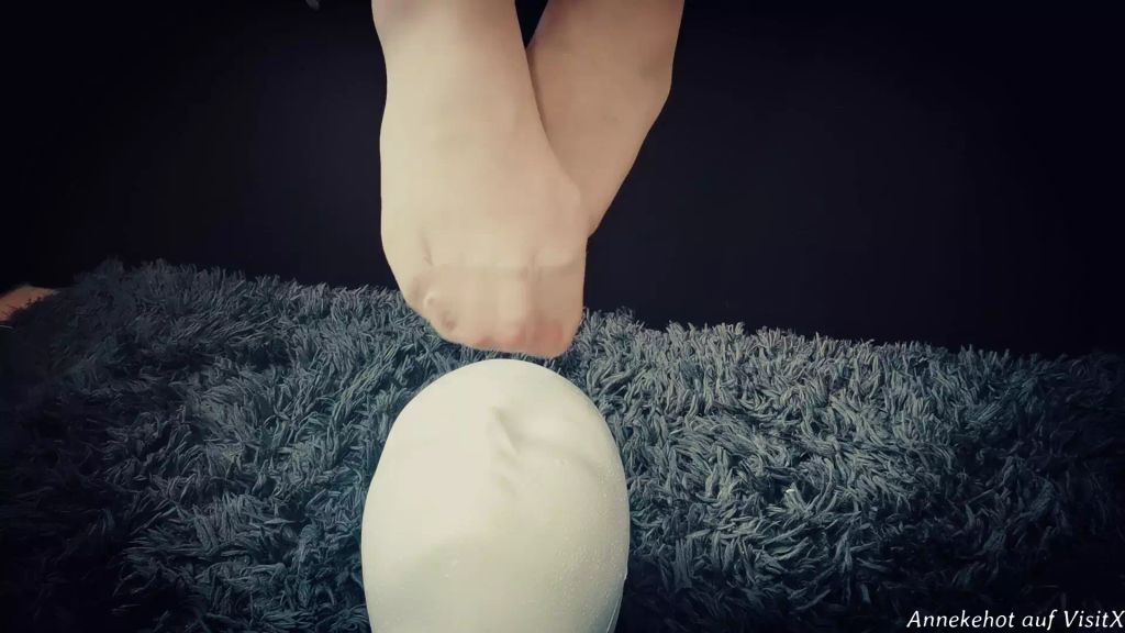 sexy foto nr. 2 von Nylonsfüße in Deinem Gesicht