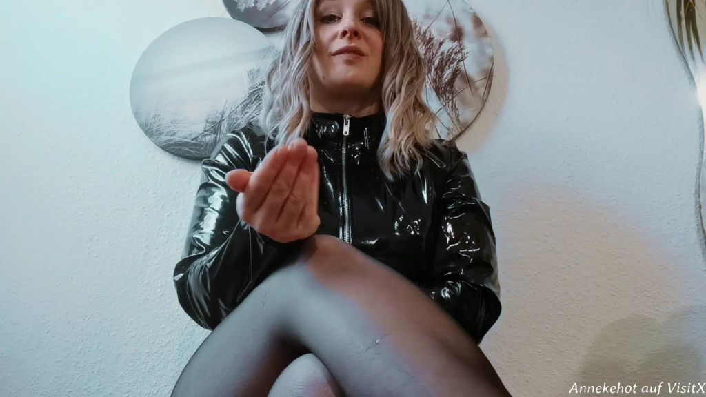 sexy foto nr. 8 von Ekelaufgabe - Du stehst drauf