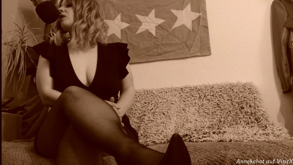 sexy foto nr. 6 von Bürokloschlampe - Erzählung