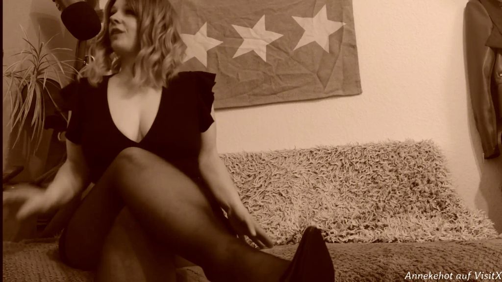 sexy foto nr. 7 von Bürokloschlampe - Erzählung
