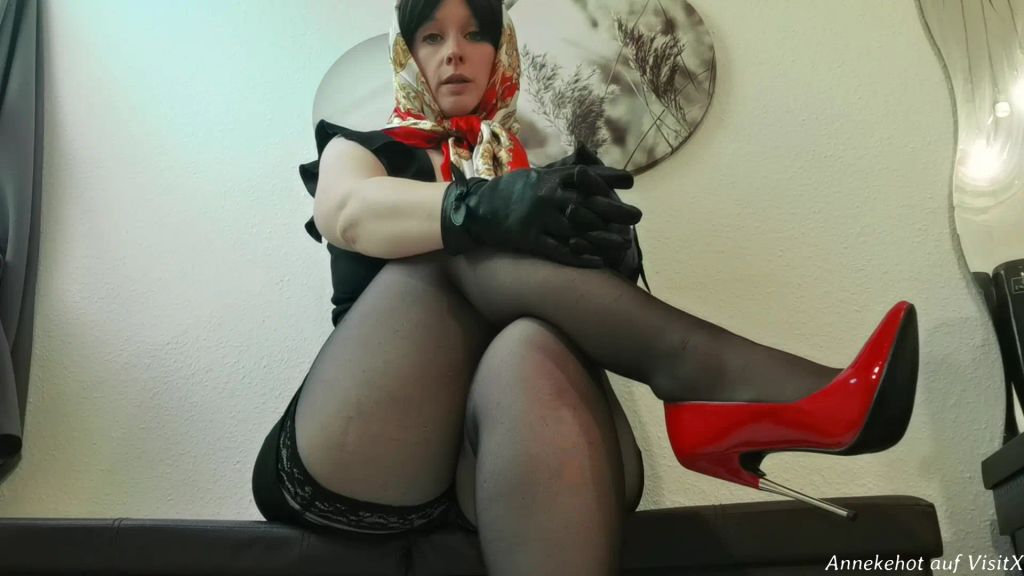 sexy foto nr. 2 von Du bekommst die Schnauze voll