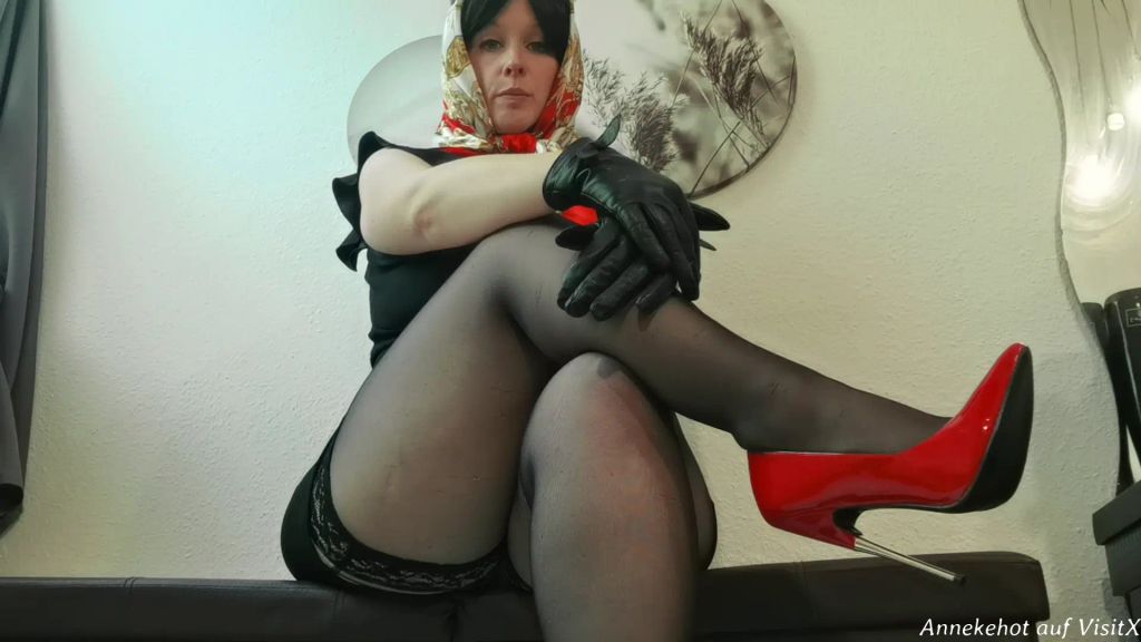 sexy foto nr. 3 von Du bekommst die Schnauze voll