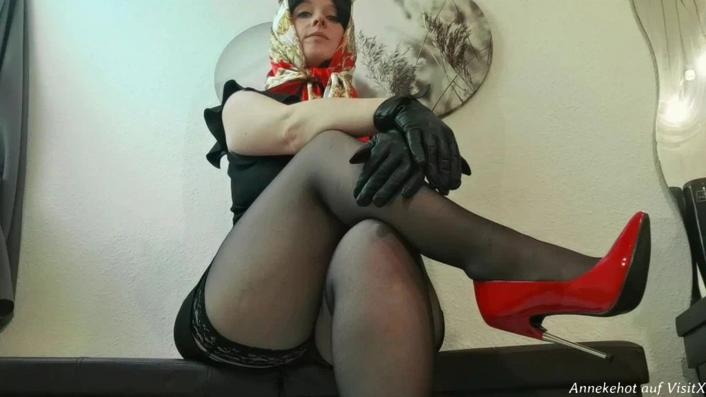 sexy foto nr. 9 von Du bekommst die Schnauze voll