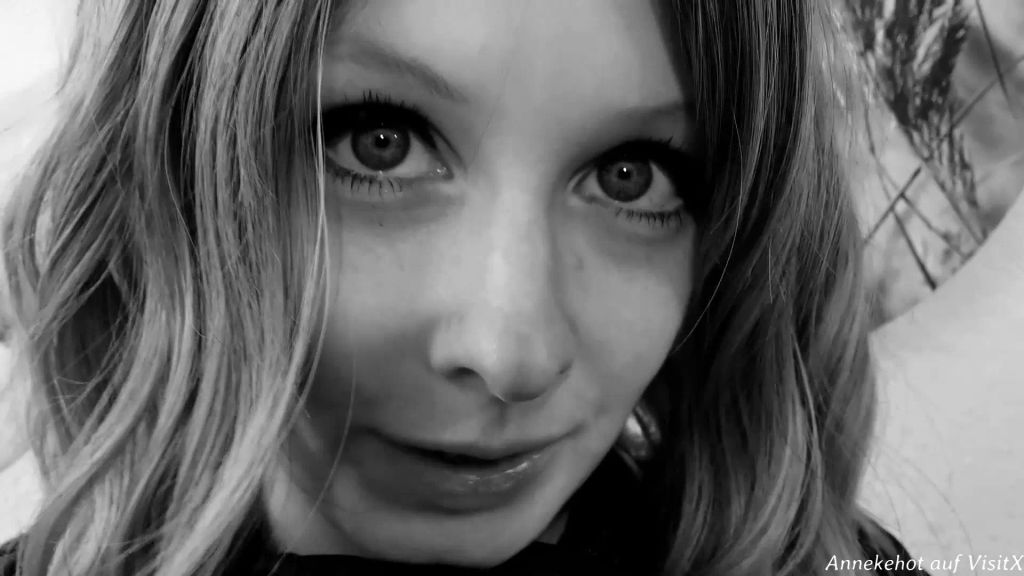 sexy foto nr. 8 von Du Wichsling - Ich Göttin