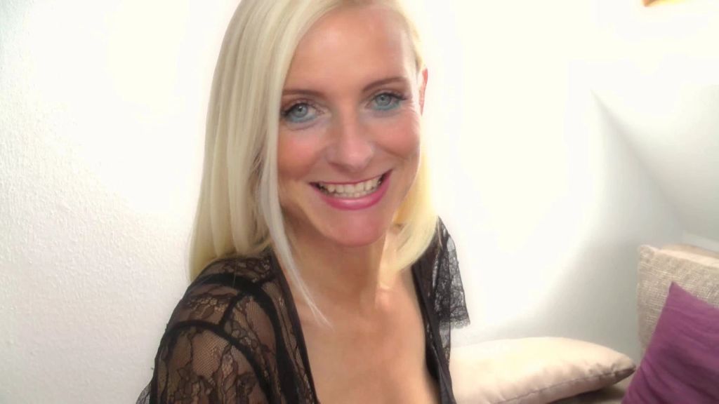 sexy foto nr. 2 von Mehr MILF geht nicht...