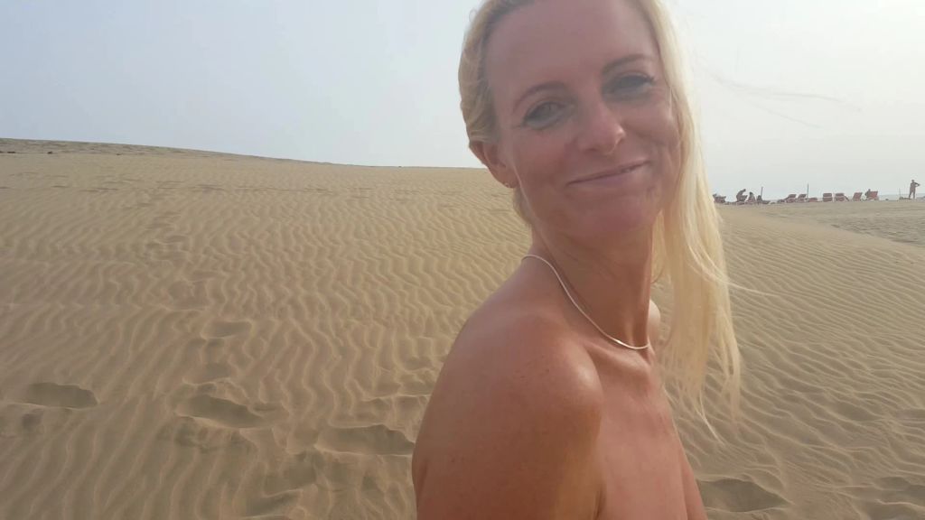 sexy foto nr. 7 von Public Pissen – Part 2