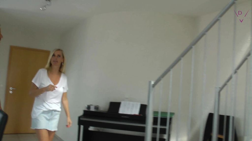sexy foto nr. 1 von Benutz mich wie du willst! Ich brauch die Wohnung!