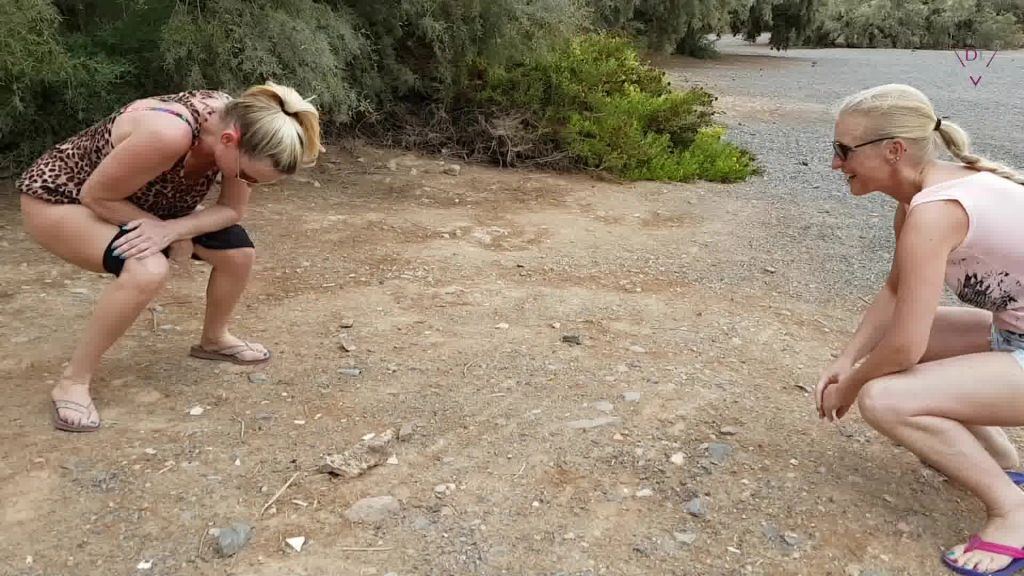 sexy foto nr. 7 von Public: Doppelt abgepisst