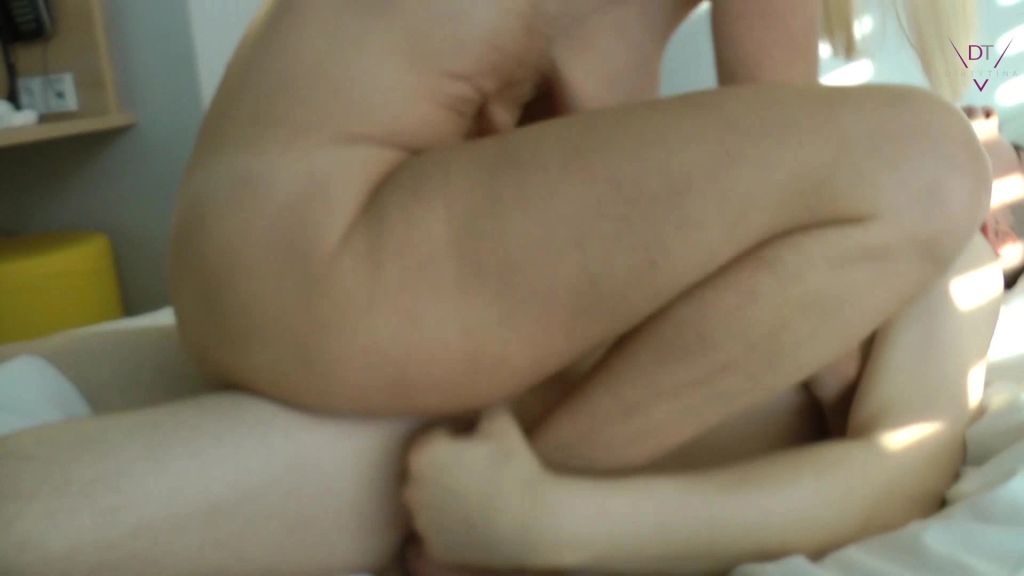 sexy foto nr. 10 von Gerade Volljährig I Spontanes Fickdate im Stunden-Hotel !