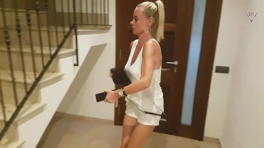 sexy foto nr. 4 von Die Notdurft — Gepisst auf den letzten Drücker!