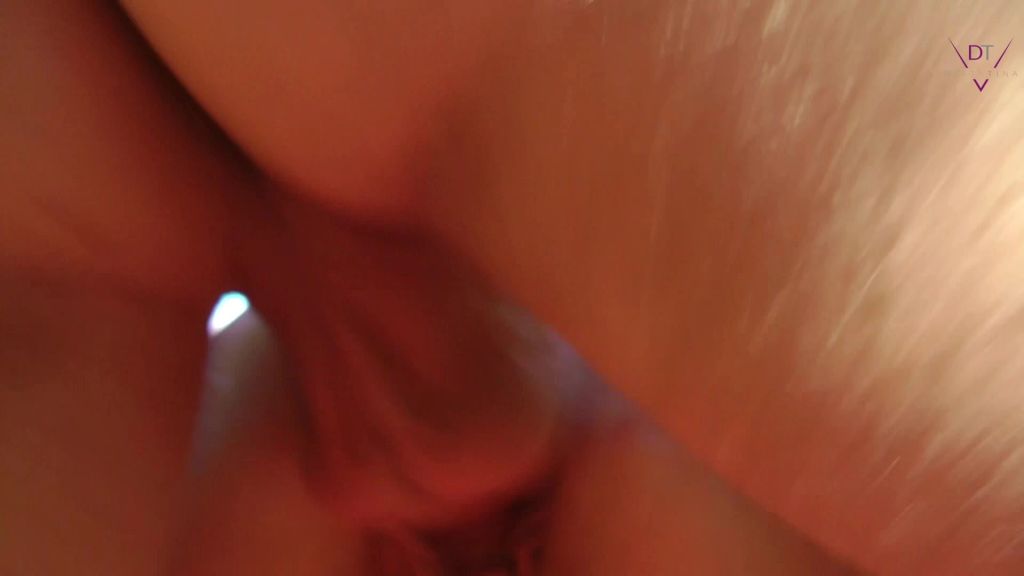 sexy foto nr. 7 von Der Sohn meiner Nachbarin – Fick mich blank und spritz rein!