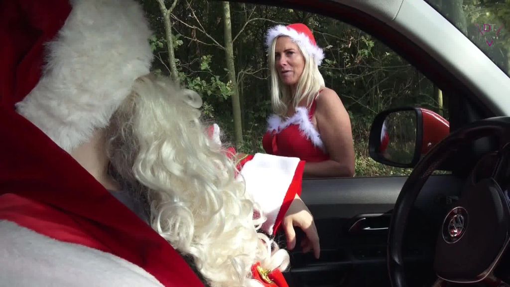 sexy foto nr. 2 von Verfickte Weihnachten! Weihnachten 2020 – DER FILM!