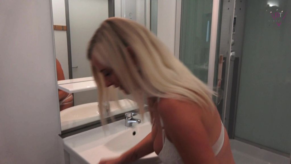 sexy foto nr. 3 von Zimmer doppelt belegt! Dann nimm mich bitte BLANK