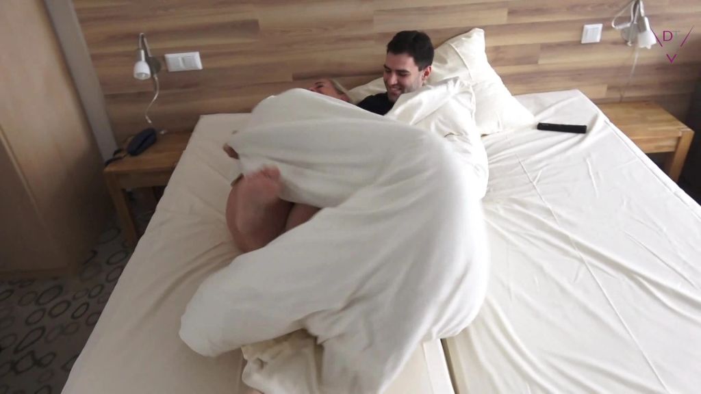 sexy foto nr. 4 von Zimmer doppelt belegt! Dann nimm mich bitte BLANK