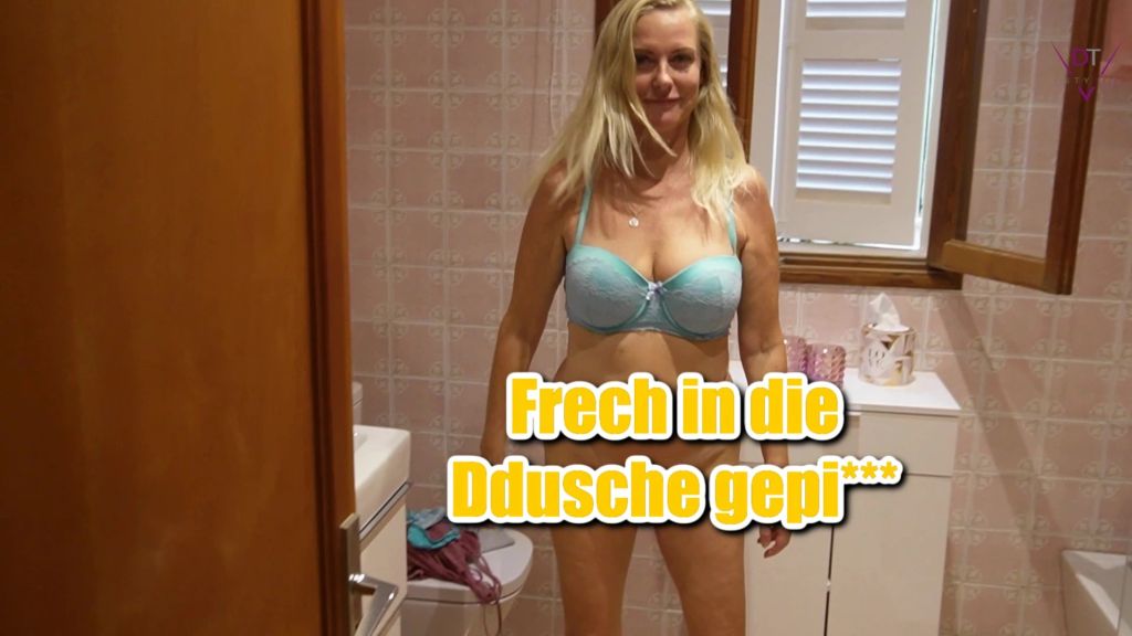Frech in die Dusche gepisst!