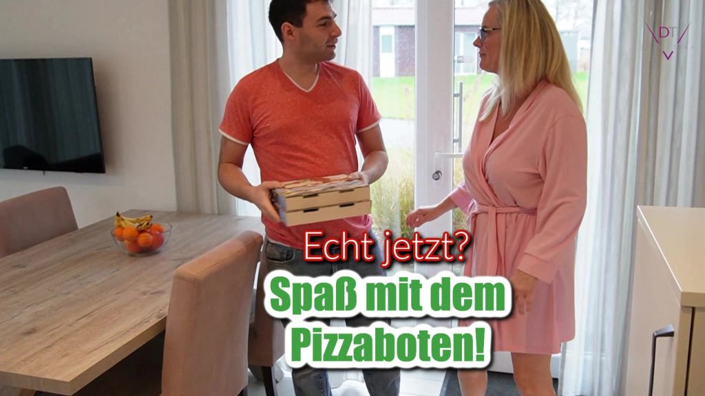 Echt jetzt? Creampie vom Pizzaboten!