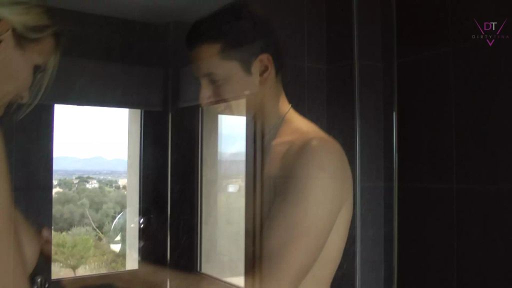 sexy foto nr. 2 von „Dr. Tina ich brauche Hilfe!“ Ich will meine Stiefmutter!