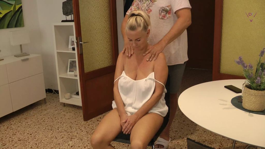 sexy foto nr. 3 von Heiße Massage I Ficken inklusive!