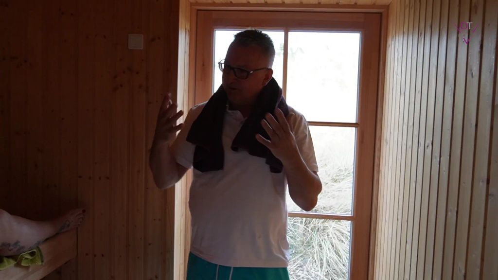 sexy foto nr. 2 von Sauna Aufguss eskaliert
