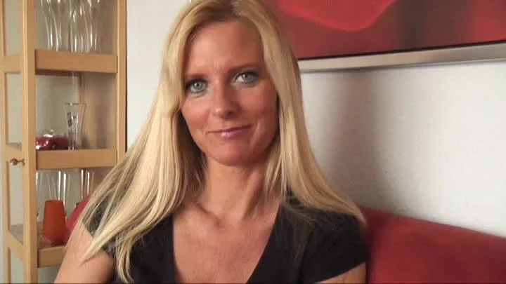 sexy foto nr. 1 von - Chefsache -