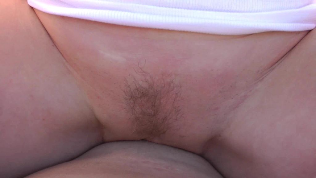 sexy foto nr. 6 von FKK-Spanner abgeritten …