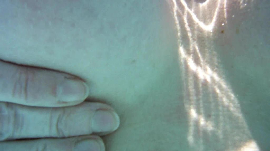 sexy foto nr. 4 von Geiler Sex im Pool….