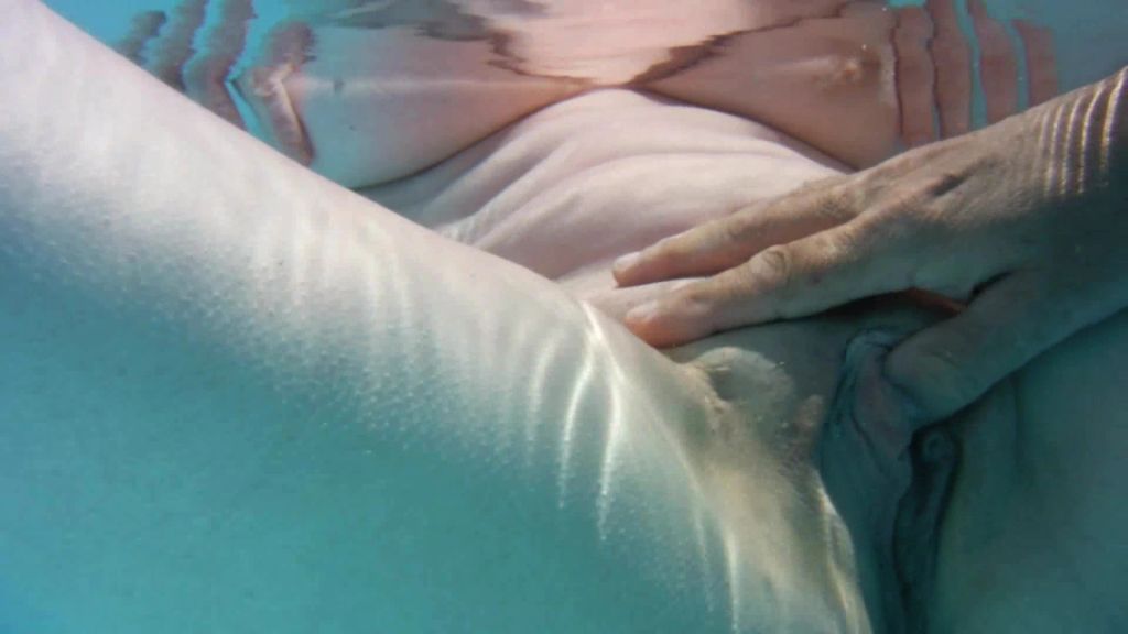sexy foto nr. 5 von Geiler Sex im Pool….