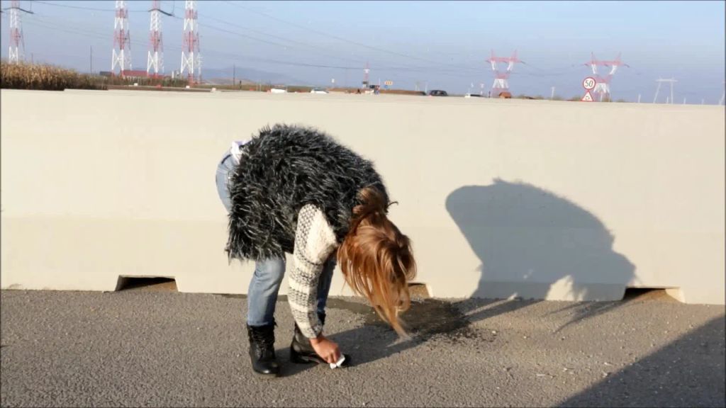 sexy foto nr. 10 von Am Straßenrand gepisst