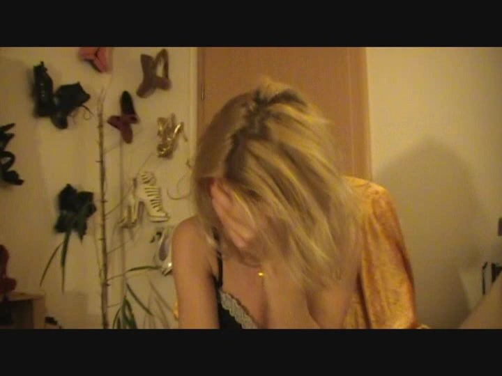 sexy foto nr. 4 von Mini Pimmel ausgelacht