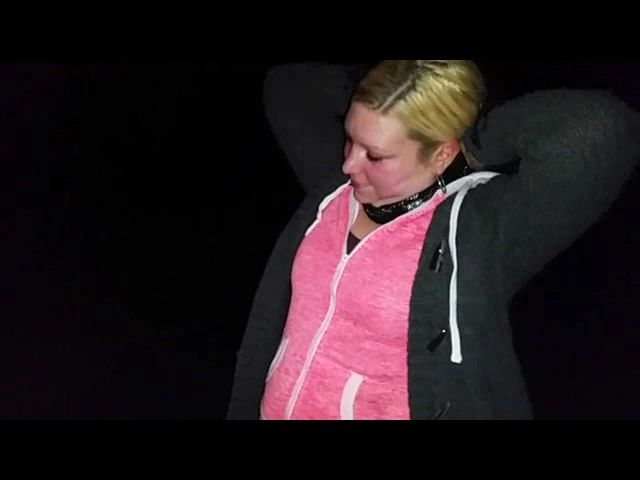 sexy foto nr. 2 von Geil von der Autohaube abgepisst !!!!!!!!!