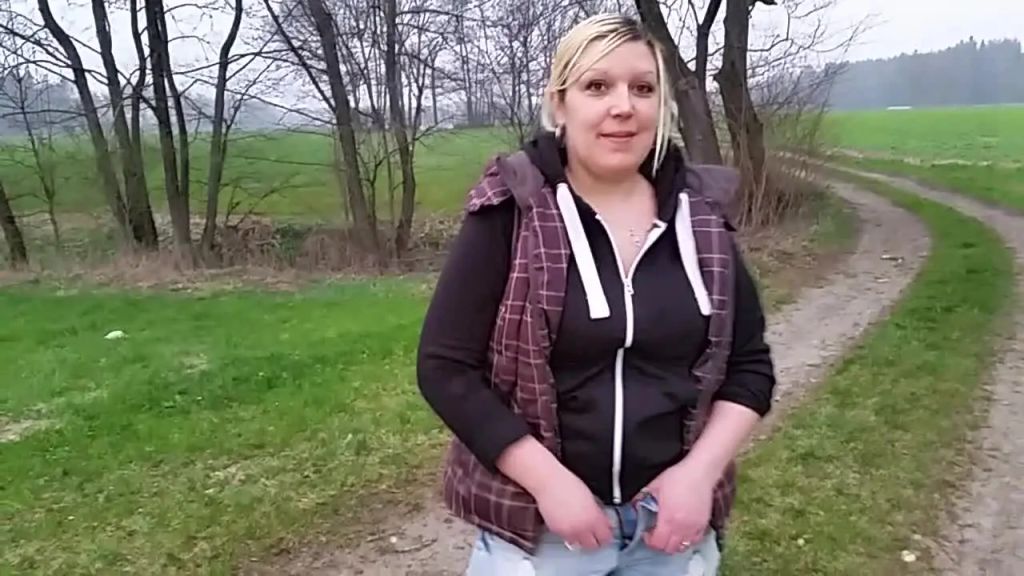 sexy foto nr. 1 von Erster Outdoor piss 2016 !!!!!!