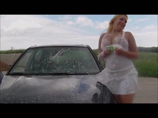 sexy foto nr. 3 von Sexy Carwash und geil Gefickt Teil 1