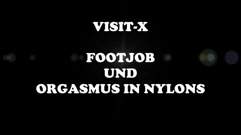 Vorschaubild 1 zum Video „Foot Job und Orgasmus in Nylons“