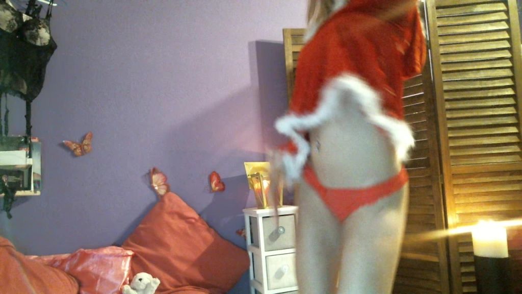 Vorschaubild 5 zum Video „Miss Santa“