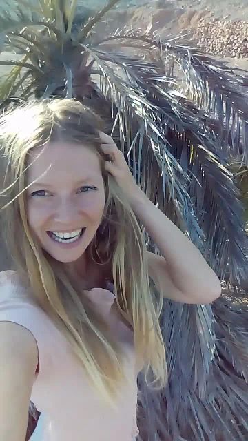 Vorschaubild 2 zum Video „outdoor“
