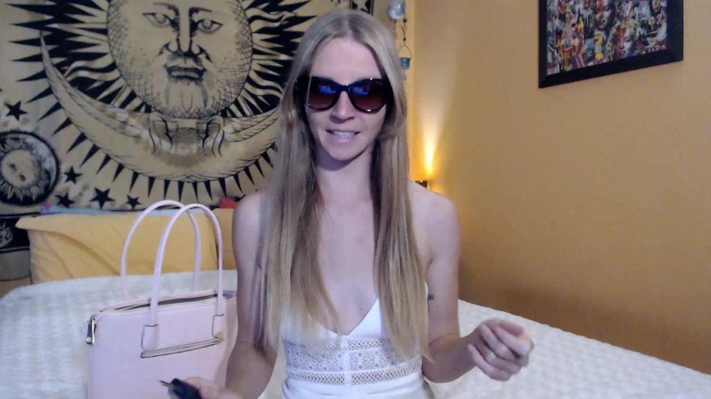 Vorschaubild zum Video „Wunschvideo: Autopanne“ von sweet nina