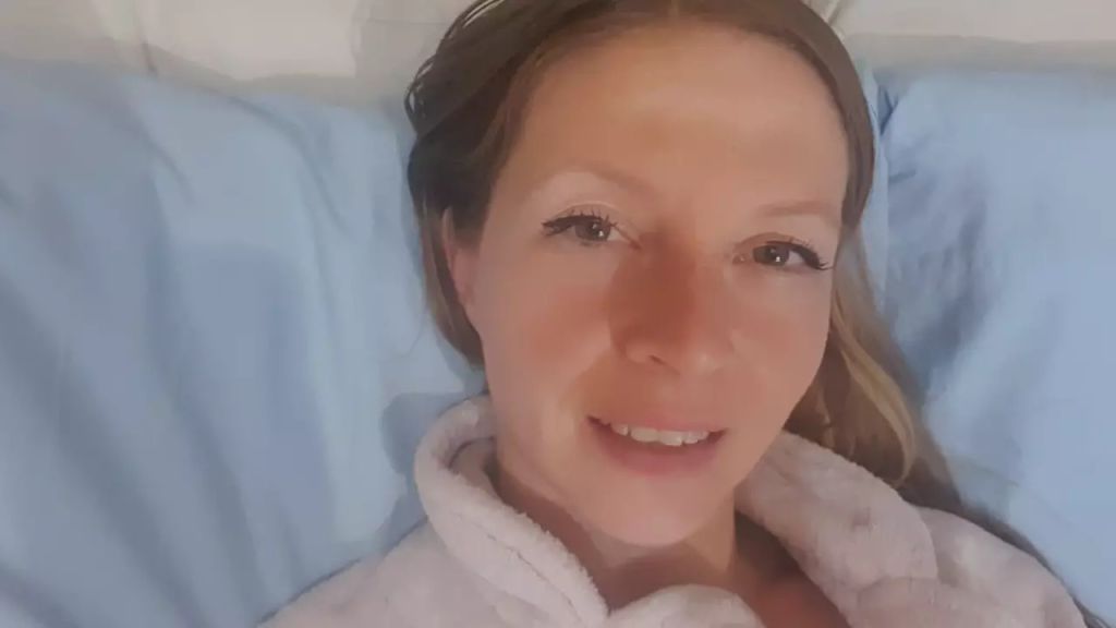 Vorschaubild 1 zum Video „Ohne dich schlaf ich heut Nacht nicht ein!Selfivideo im bett“