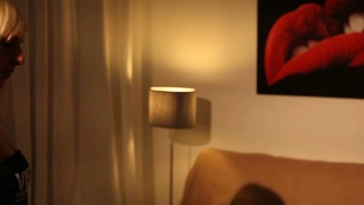 Vorschaubild zum Video „“ von sweet nina
