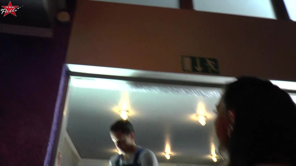 sexy foto nr. 2 von Hier wird nicht gearbeitet, hier wird gefickt!!!