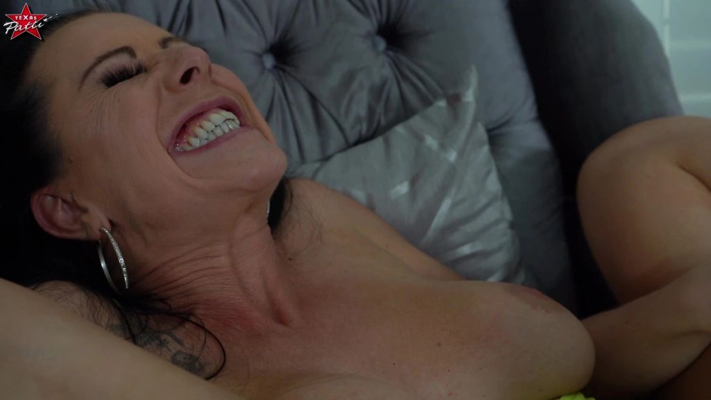sexy foto nr. 10 von Best Pussy Licker international. Die mündliche Prüfung