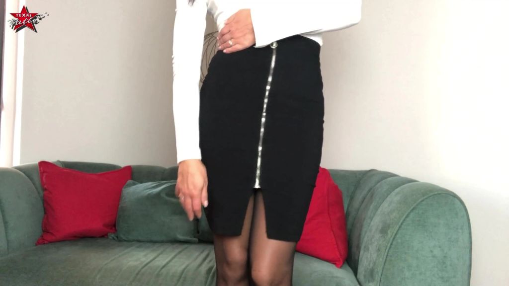 sexy foto nr. 2 von Deine geile Sekretärin. Gib ihr, was sie braucht