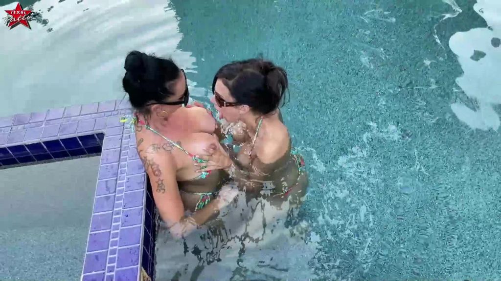 sexy foto nr. 6 von sMILFs in the Pool